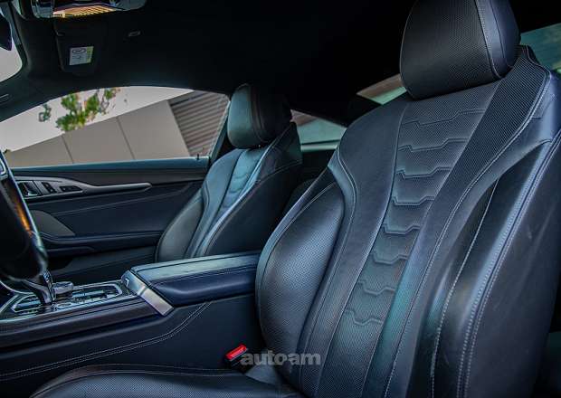 BMW 840