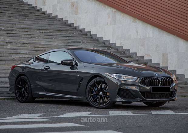 BMW 840