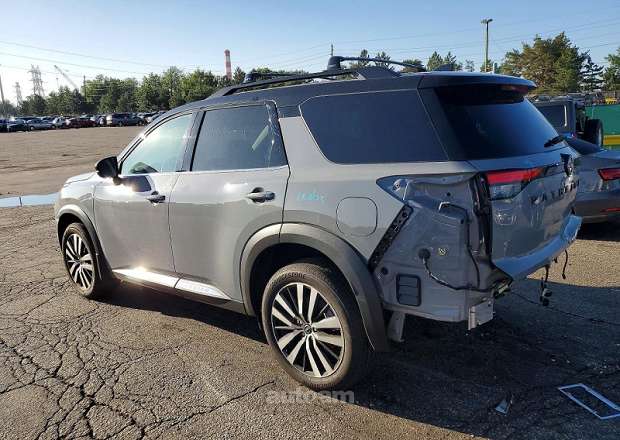 Nissan Pathfinder