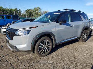 Nissan Pathfinder  2025 