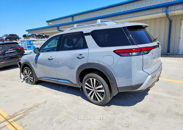 Nissan Pathfinder