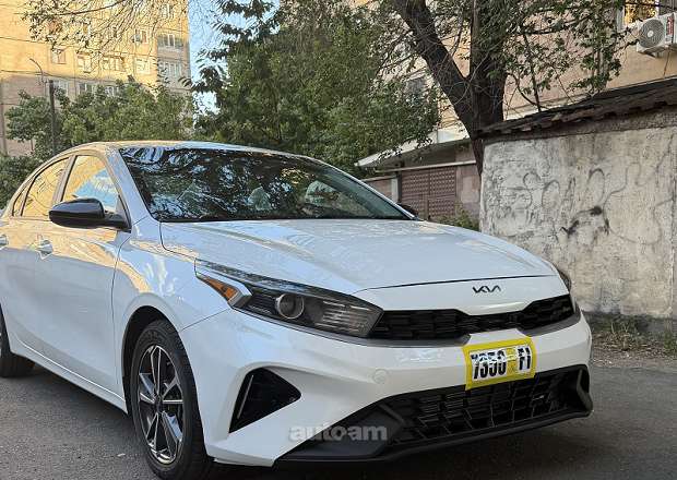 Kia Forte 2022 — фото 1