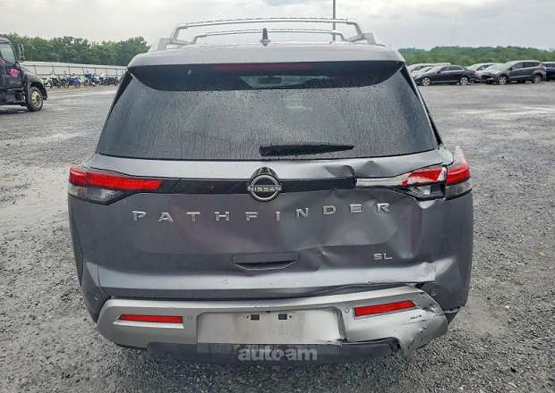 Nissan Pathfinder