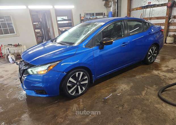 Nissan Versa