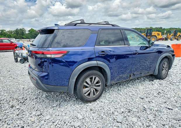 Nissan Pathfinder