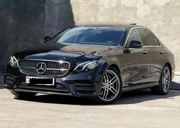 Mercedes-Benz E 200