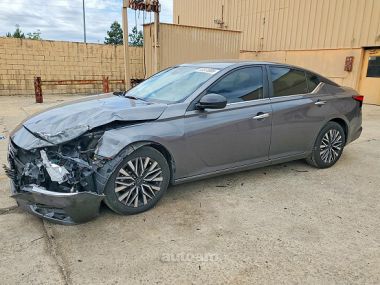 Nissan Altima  2023 
