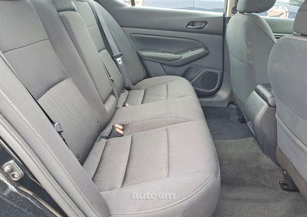 Nissan Altima