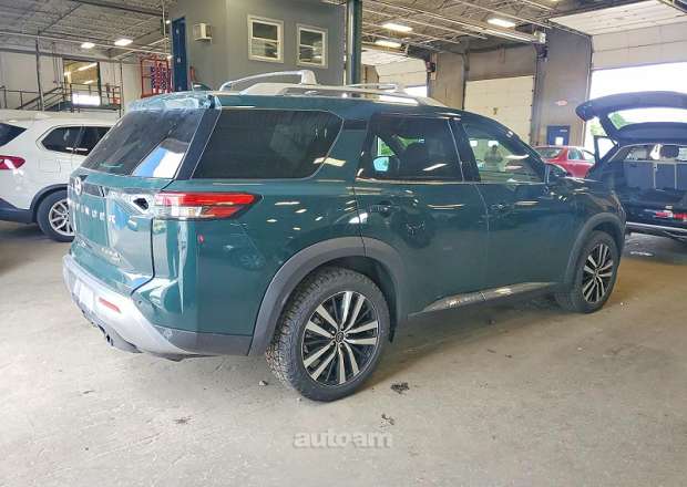 Nissan Pathfinder
