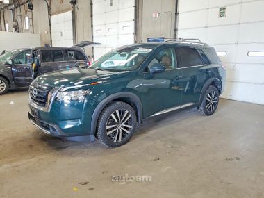 Nissan Pathfinder  2022 