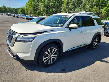 Nissan Pathfinder  2022 