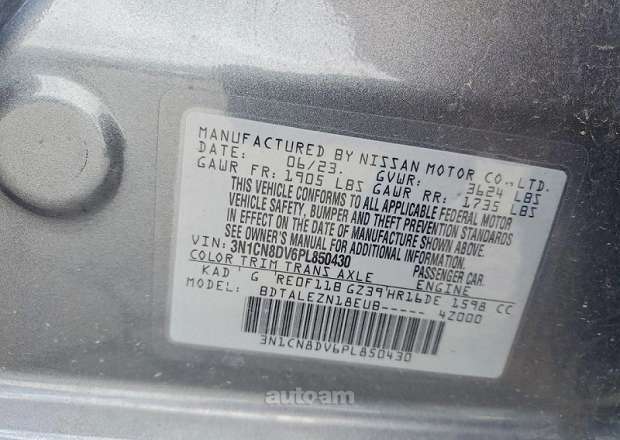 Nissan Versa