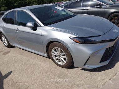 Toyota Camry  2025 