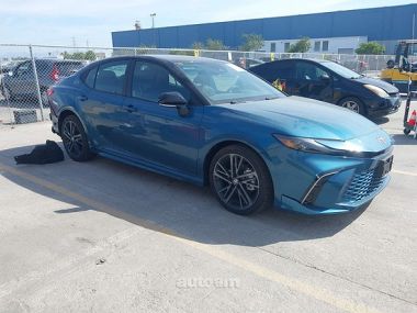 Toyota Camry  2026 