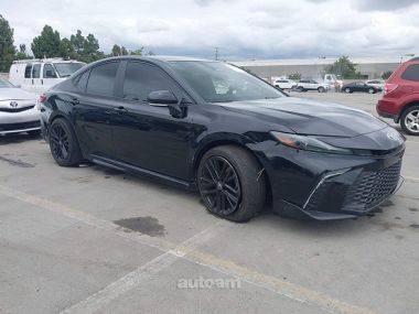Toyota Camry  2025 