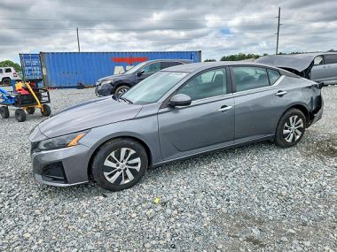 Nissan Altima  2023 