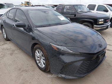 Toyota Camry  2025 