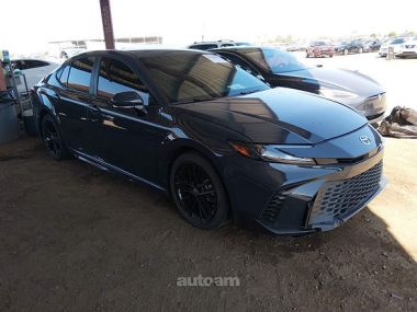 Toyota Camry  2025 