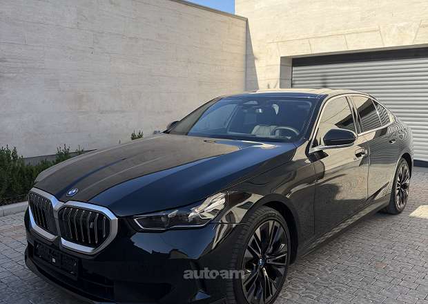 BMW i5
