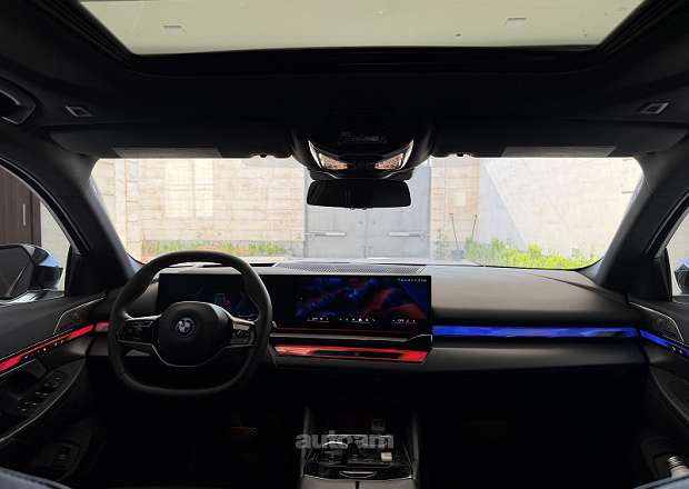 BMW i5