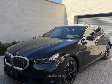 BMW i5  2024 