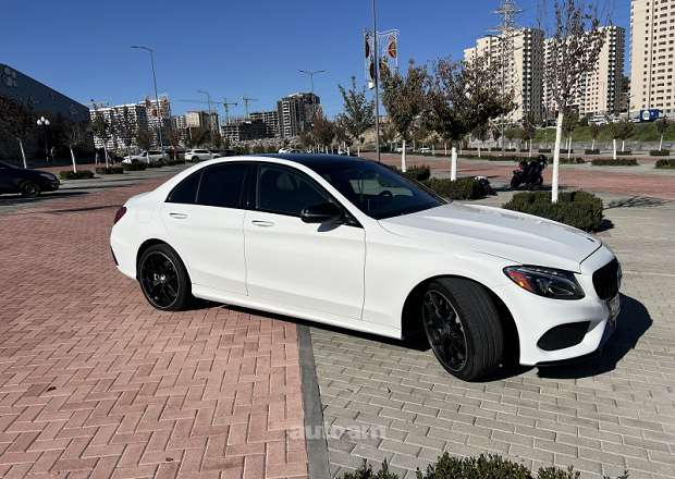 Mercedes-Benz C 300