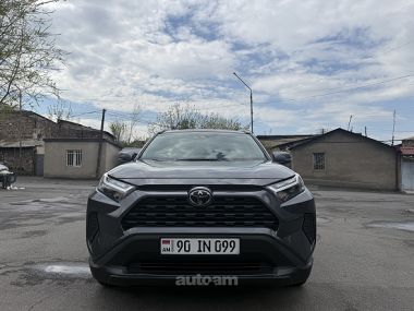 Toyota Rav 4  2025 