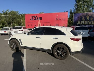 Infiniti FX35  2010 