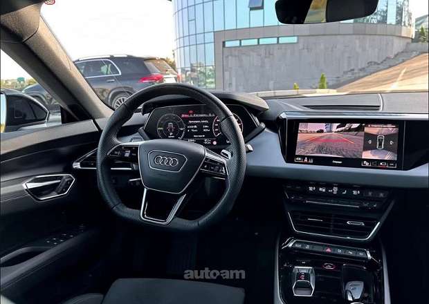 Audi e-tron GT