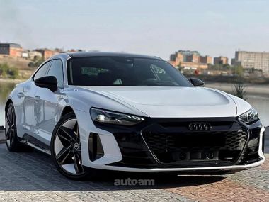 Audi e-tron GT  2021 