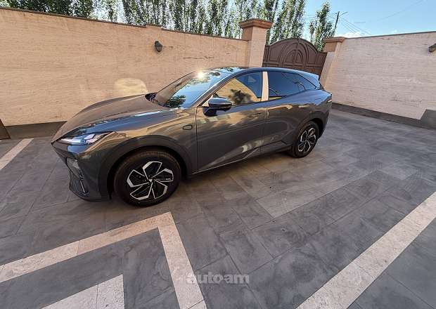 Changan Deepal S07