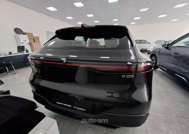 Changan Deepal S05
