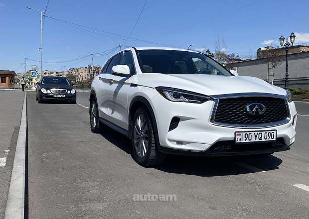 Infiniti QX50