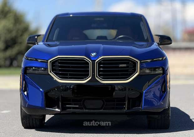 BMW XM