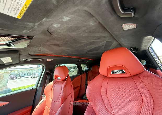 BMW XM