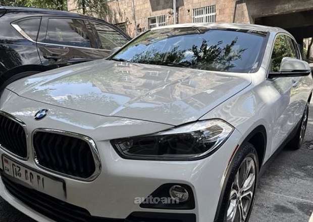 BMW X2