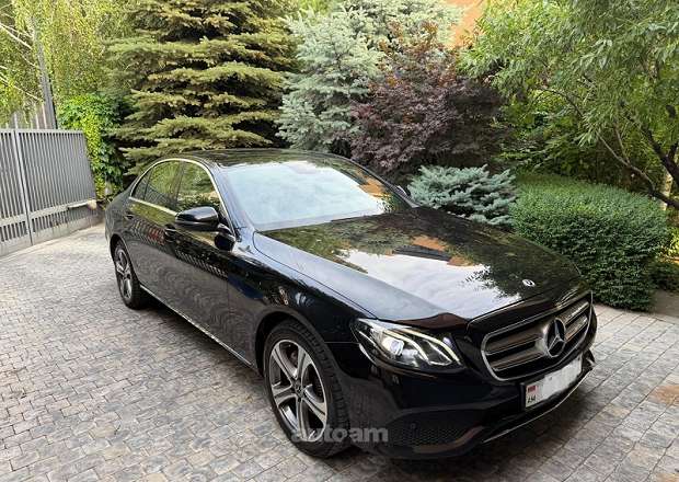 Mercedes-Benz E 250