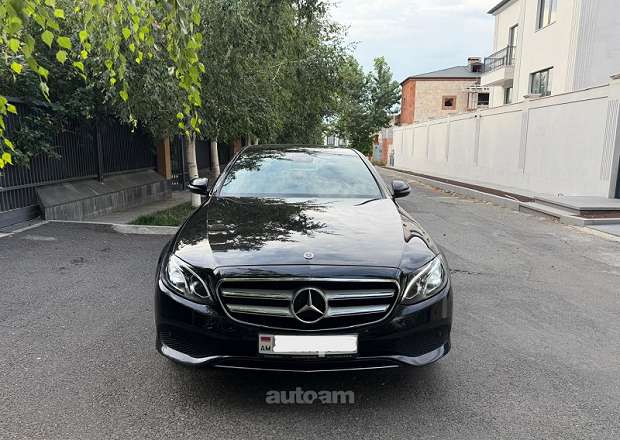 Mercedes-Benz E 250