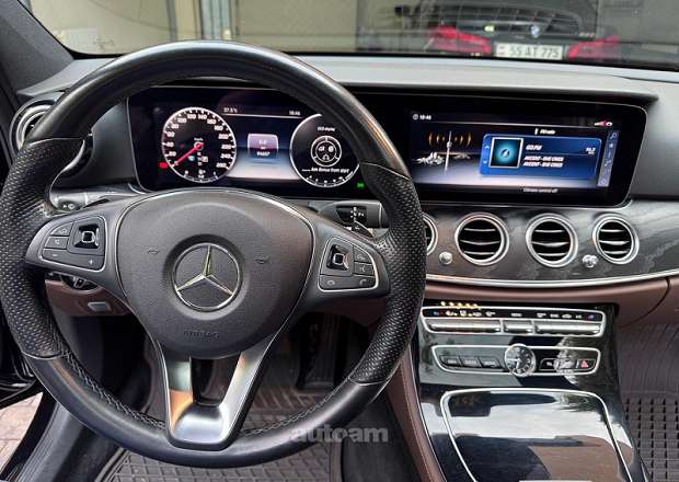Mercedes-Benz E 250