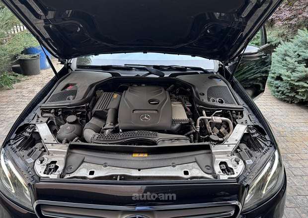 Mercedes-Benz E 250