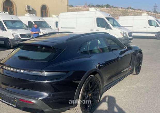 Porsche Taycan
