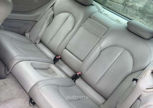 Mercedes-Benz CLK 320
