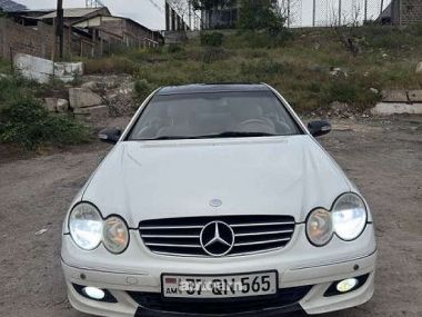 Mercedes-Benz CLK 320  2002 