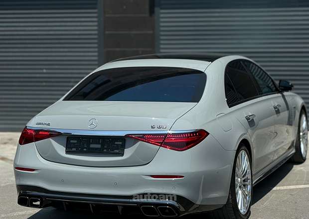 Mercedes-Benz S 63 AMG