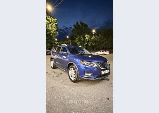 Nissan Rogue