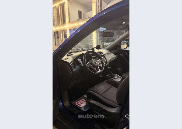 Nissan Rogue