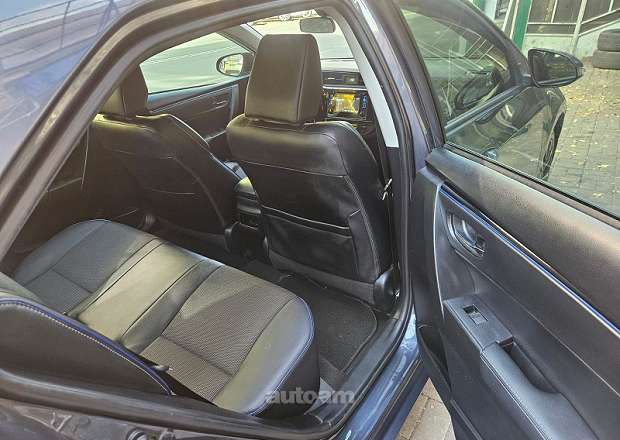 Toyota Corolla 2018 — photo 6