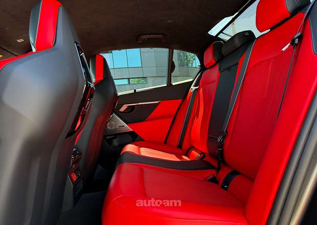 BMW M5 2024 — photo 9