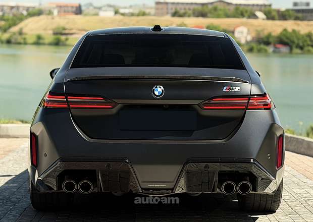 BMW M5 2024 — photo 5