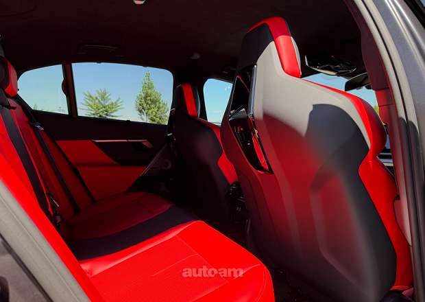 BMW M5 2024 — photo 10